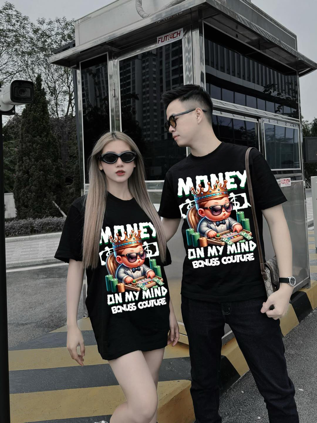 MONEY T-shirt