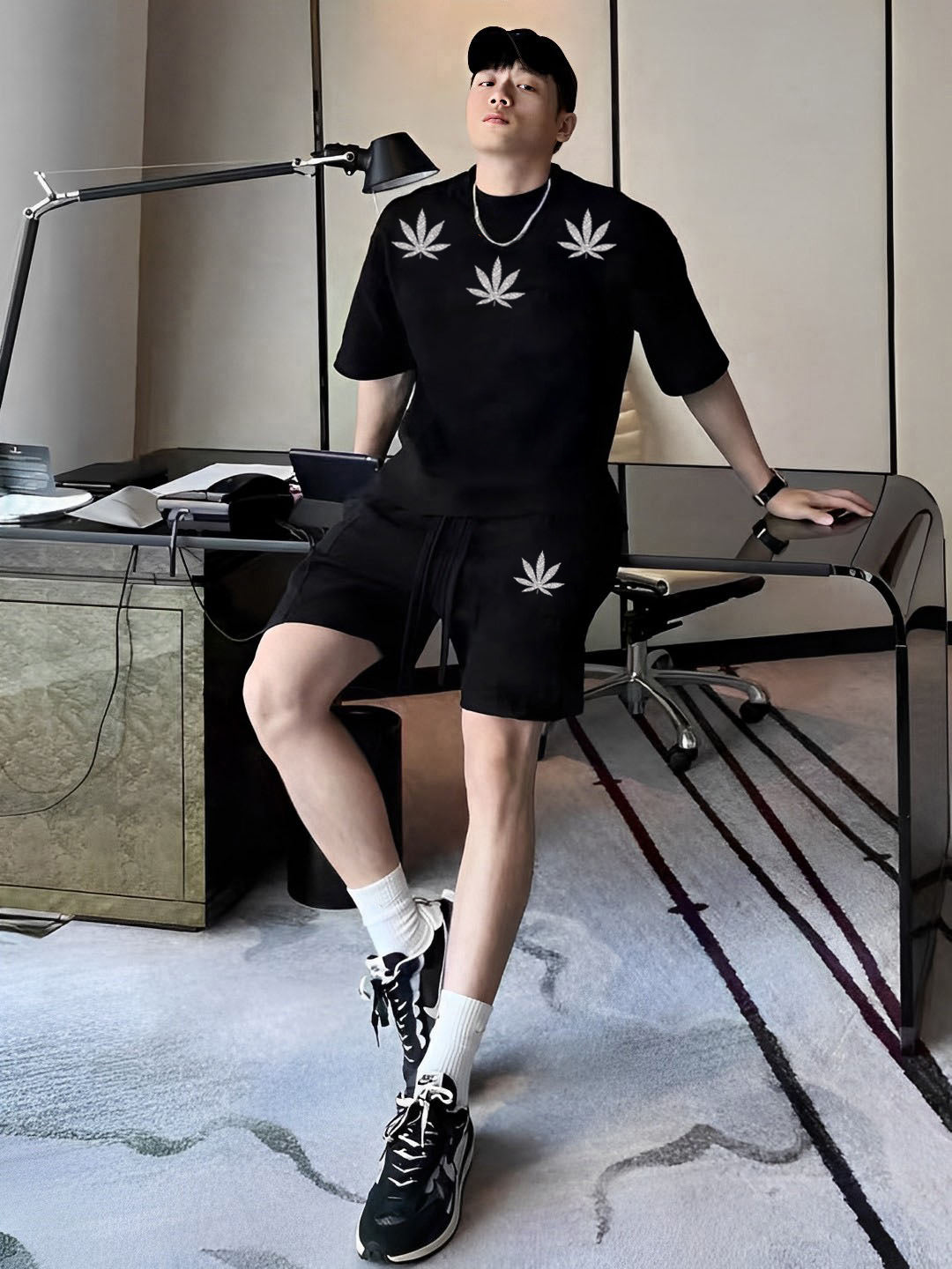 3 Lá Kim Tuyến T-shirt