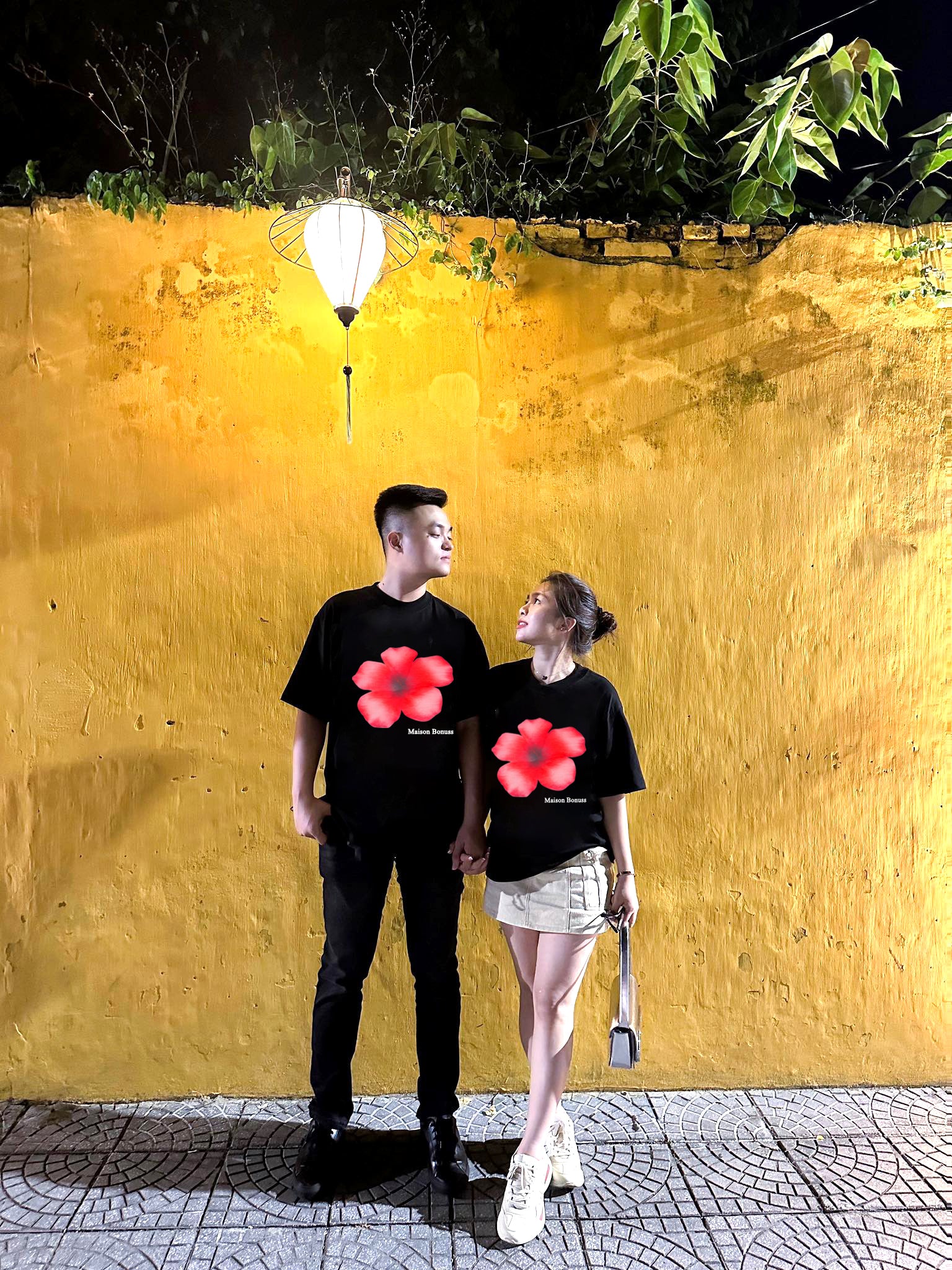 HOA ĐỎ BN T-Shirt