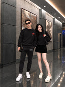 Sweater Khóa Trái Tim