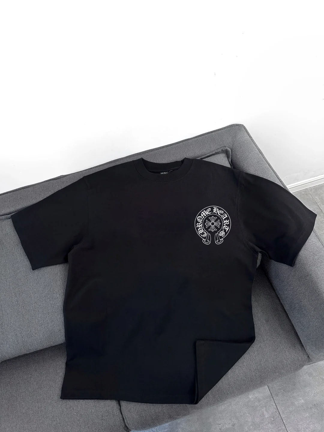 CH Streetwear T-shirt
