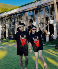 Couple Mèo Bandana Đỏ T-shirt