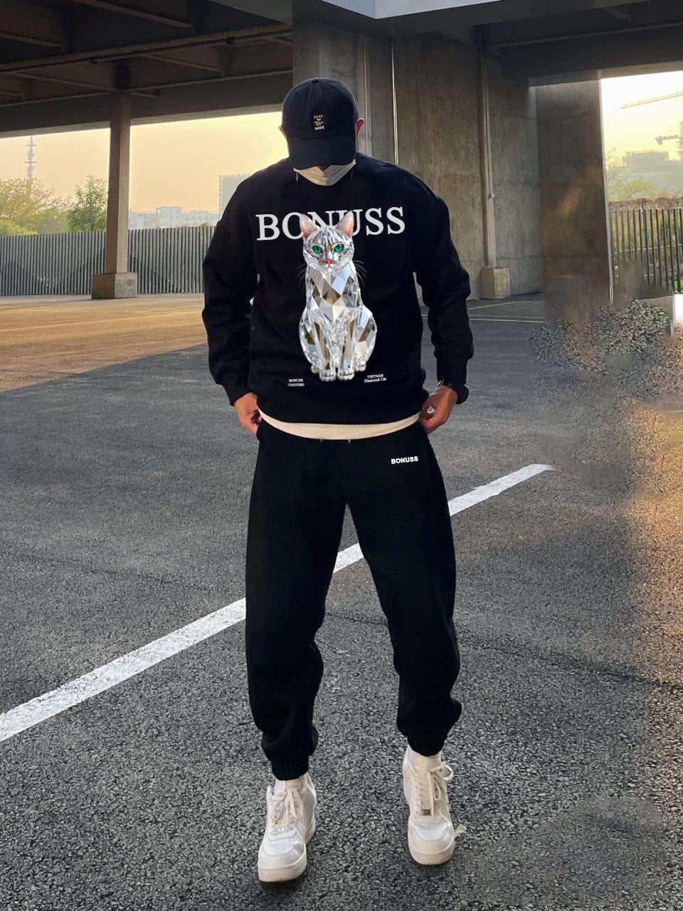 Sweater 𝐃𝐢𝐚𝐦𝐨𝐧𝐝 𝐂𝐚𝐭