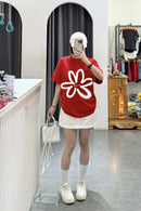 Red Daisy - T-Shirt